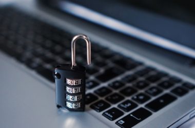 Veja as 5 melhores dicas para se proteger de golpes na internet